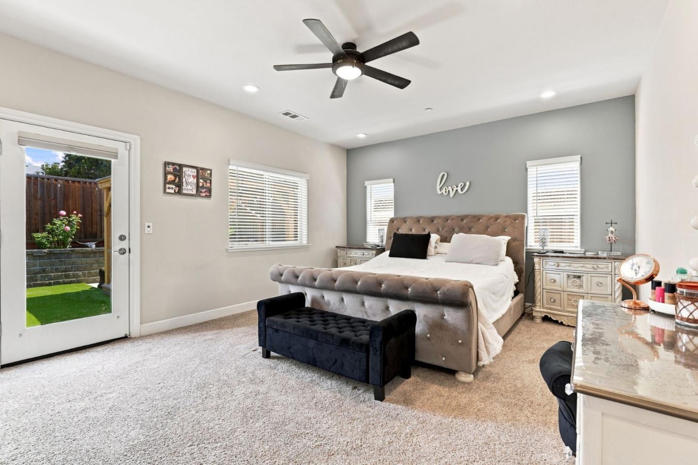 911 Trinity Drive, Hollister, CA 95023