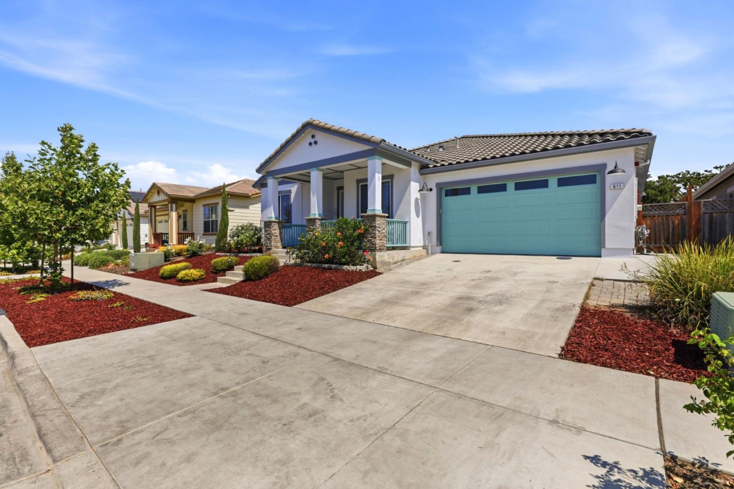 911 Trinity Drive, Hollister, CA 95023