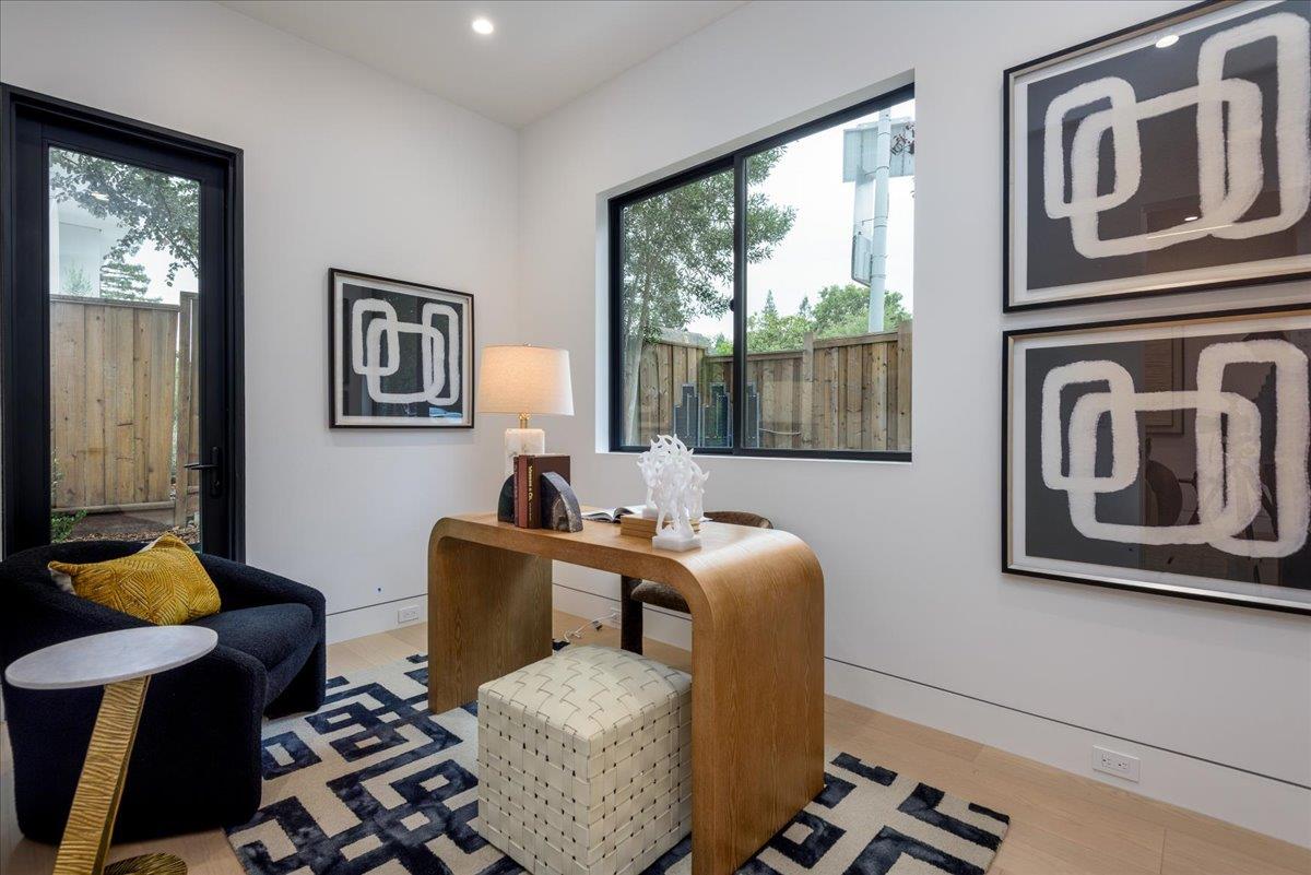 3841 Alameda De Las Pulgas, MenloPark, CA 94025