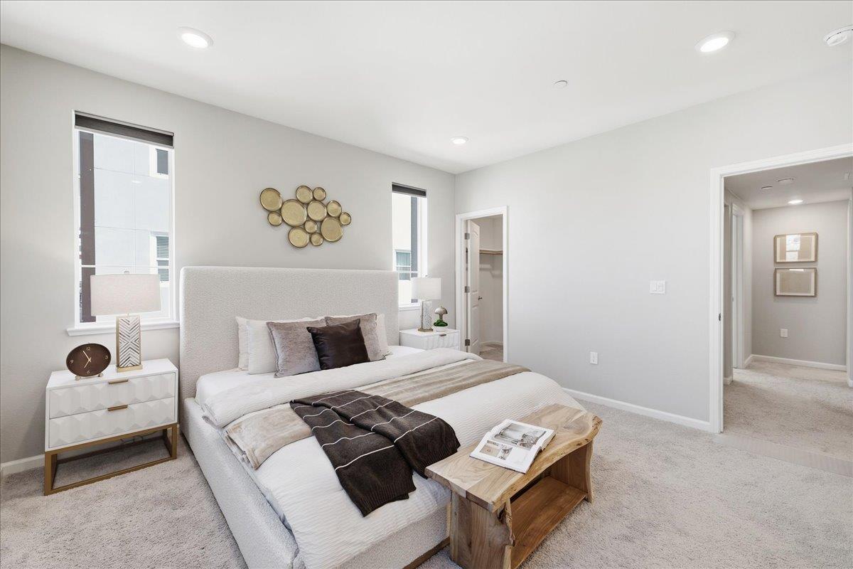 337 Llano De Los Robles Avenue, #7, SanJose, CA 95136