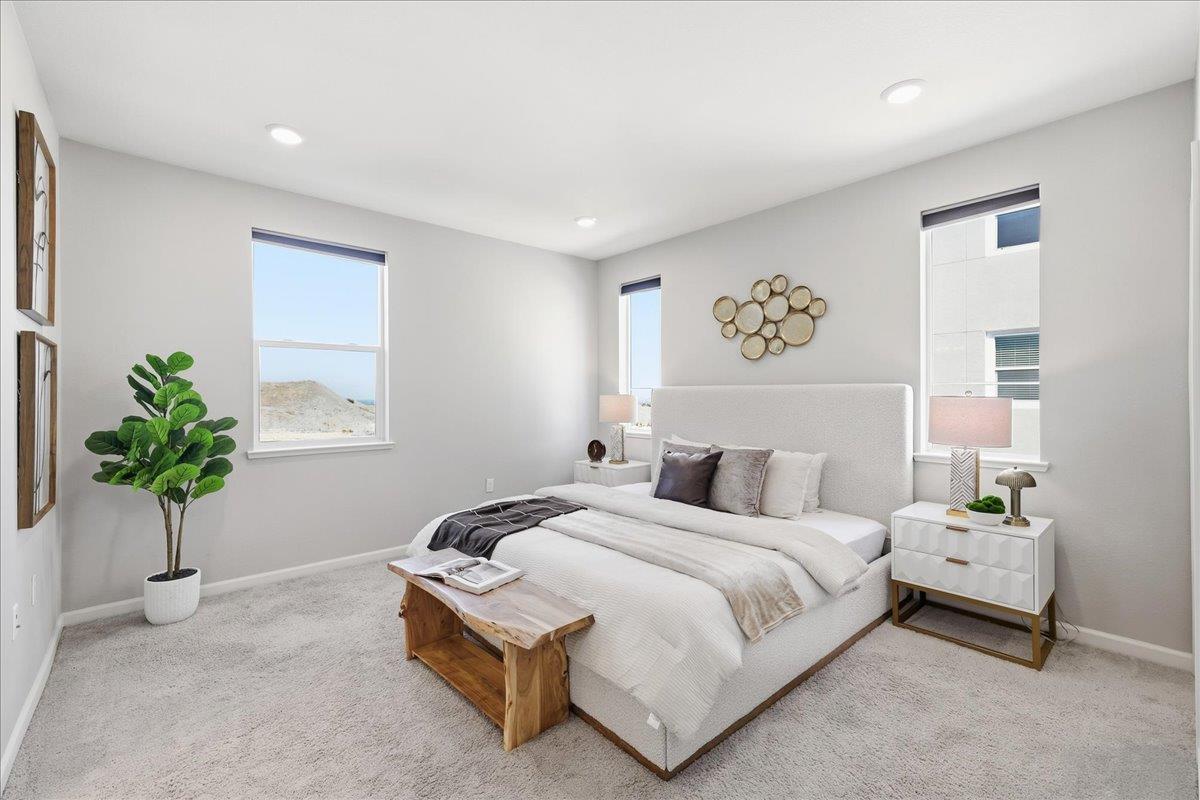337 Llano De Los Robles Avenue, #7, SanJose, CA 95136