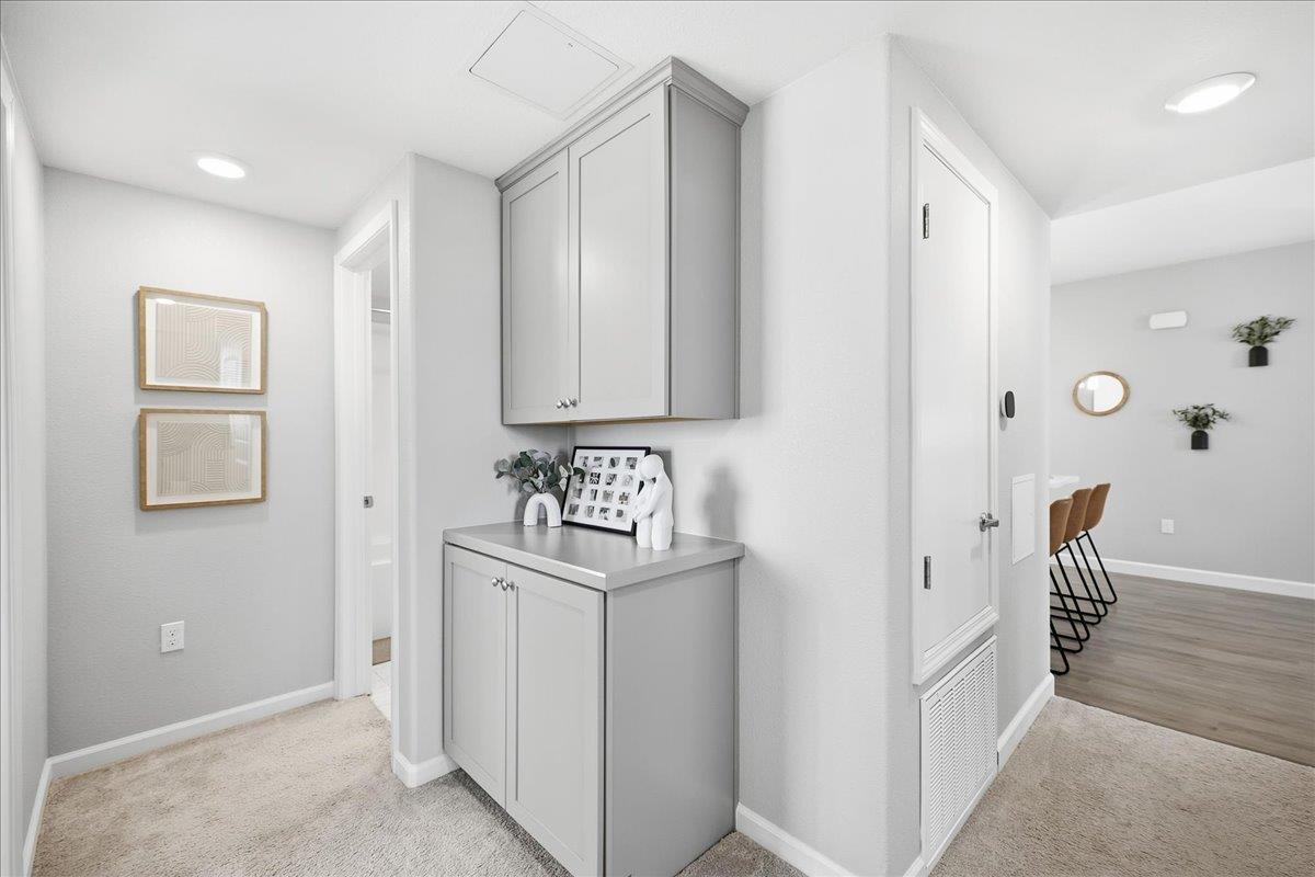 337 Llano De Los Robles Avenue, #7, SanJose, CA 95136