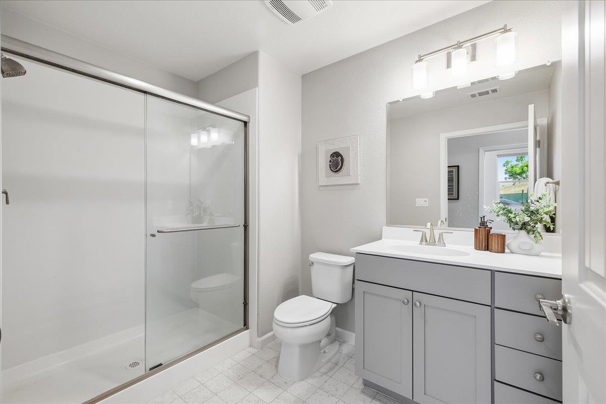337 Llano De Los Robles Avenue, #7, SanJose, CA 95136
