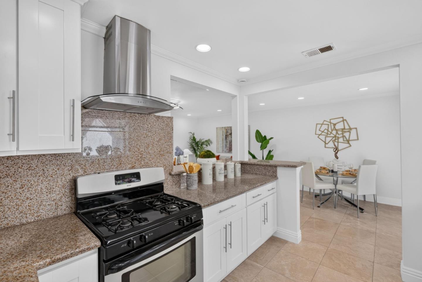 640 South Henry Avenue, SanJose, CA 95117