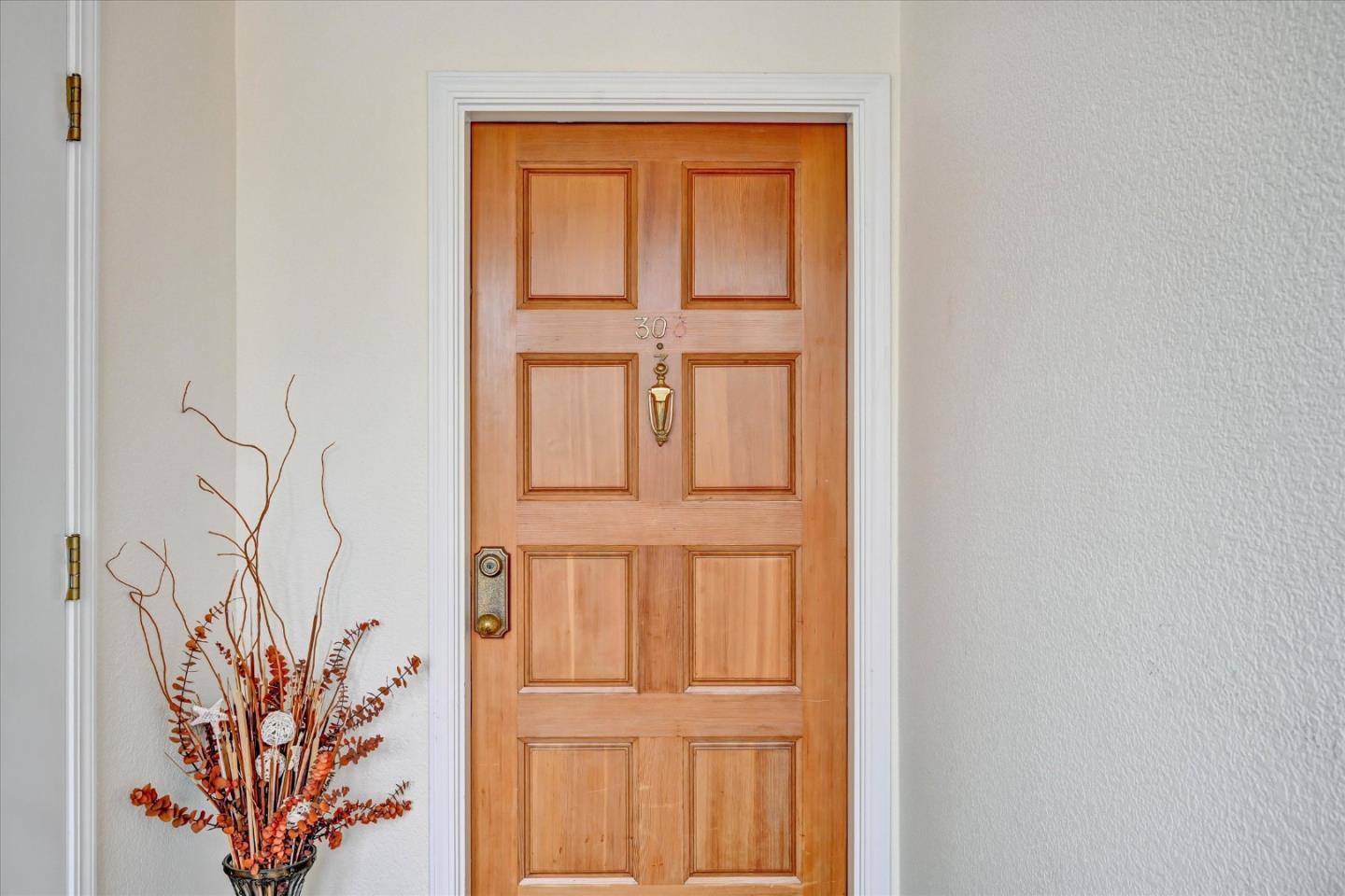 30 Lorton Avenue, #303, Burlingame, CA 94010