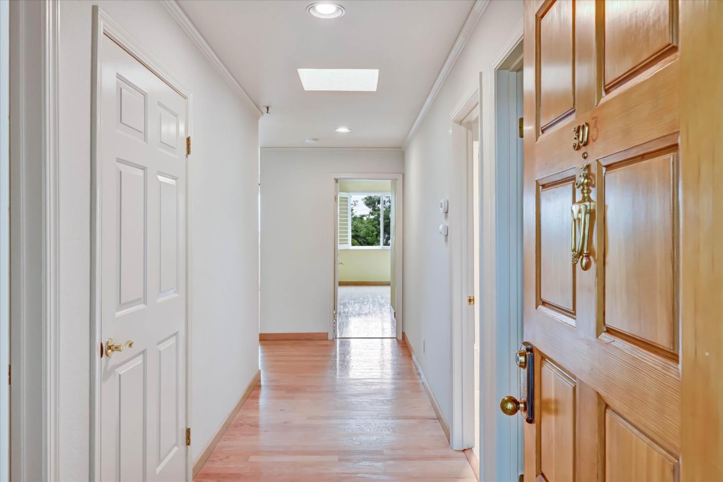 30 Lorton Avenue, #303, Burlingame, CA 94010