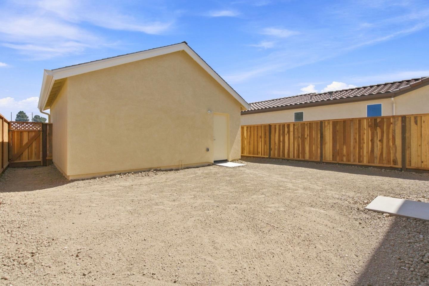 748 Aurora Way, KingCity, CA 93930