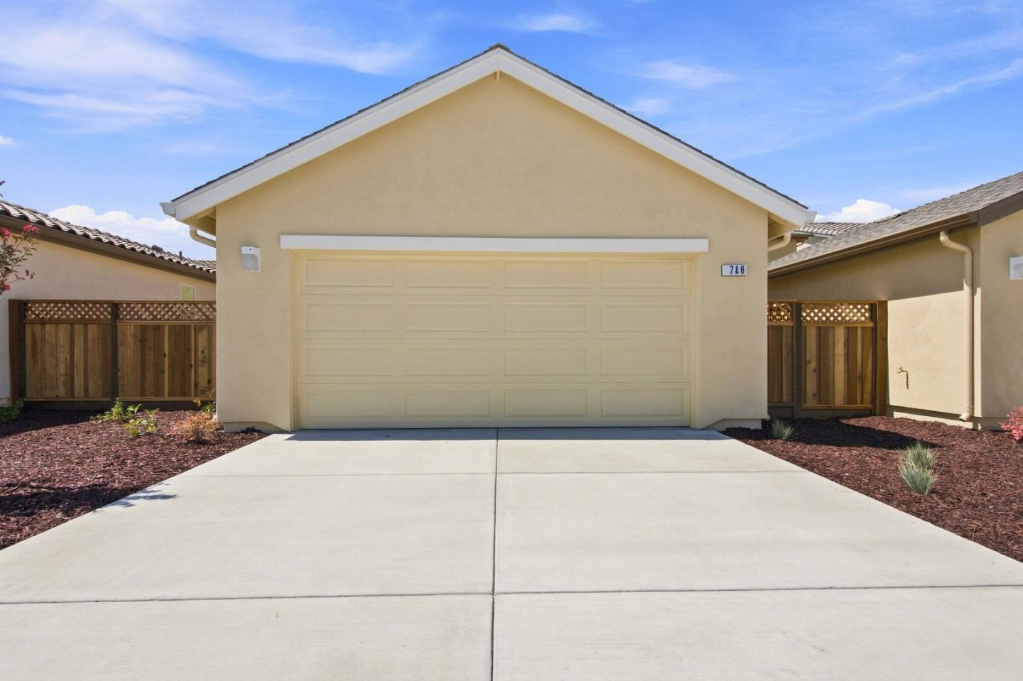 748 Aurora Way, KingCity, CA 93930