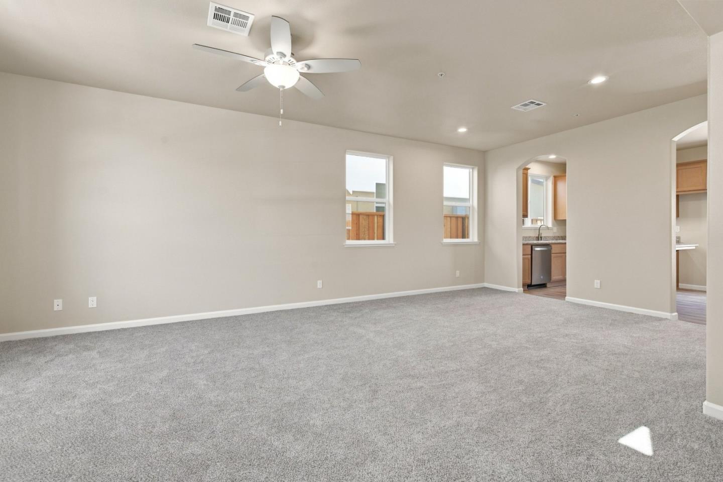 748 Aurora Way, KingCity, CA 93930