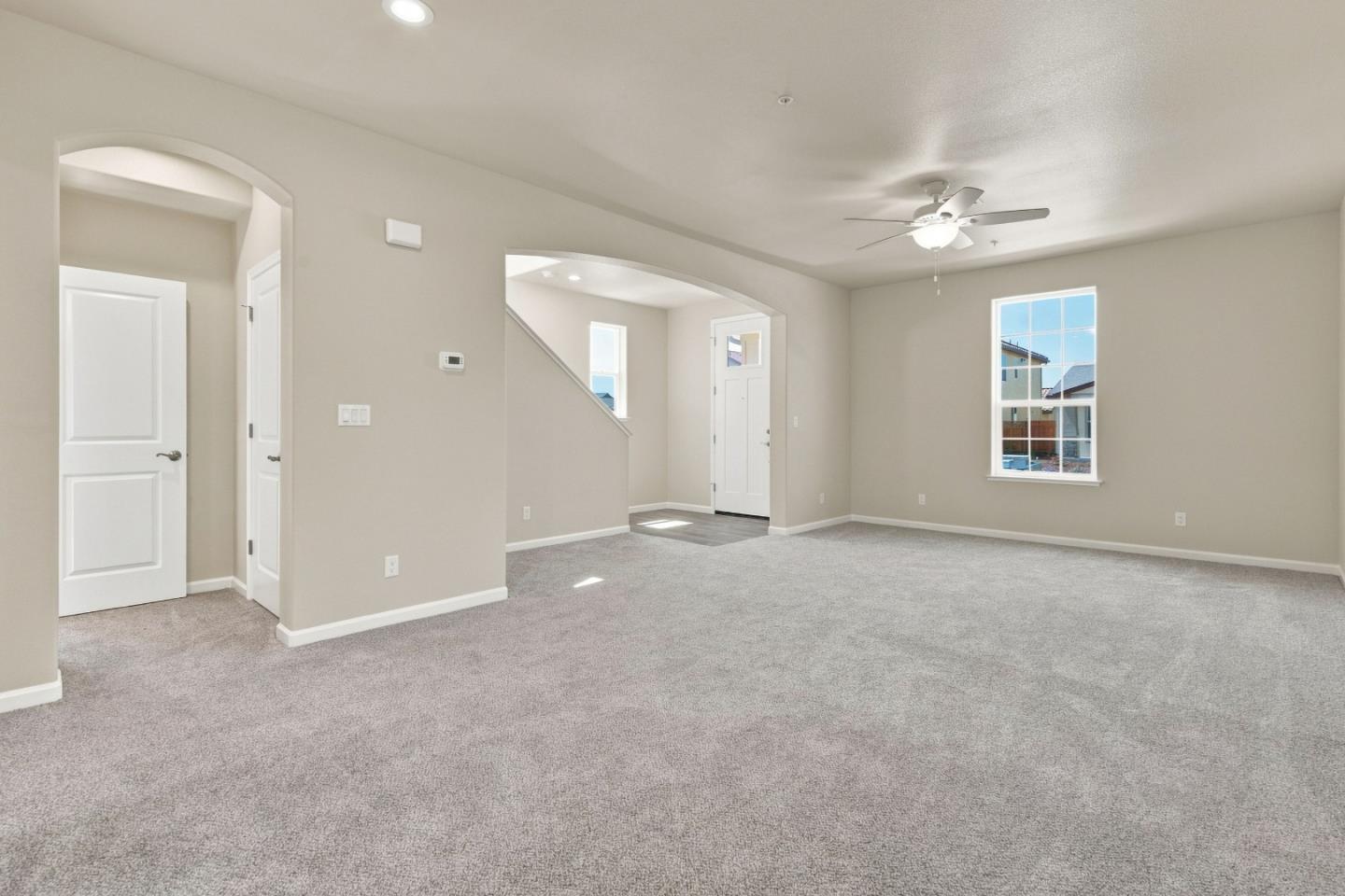 748 Aurora Way, KingCity, CA 93930