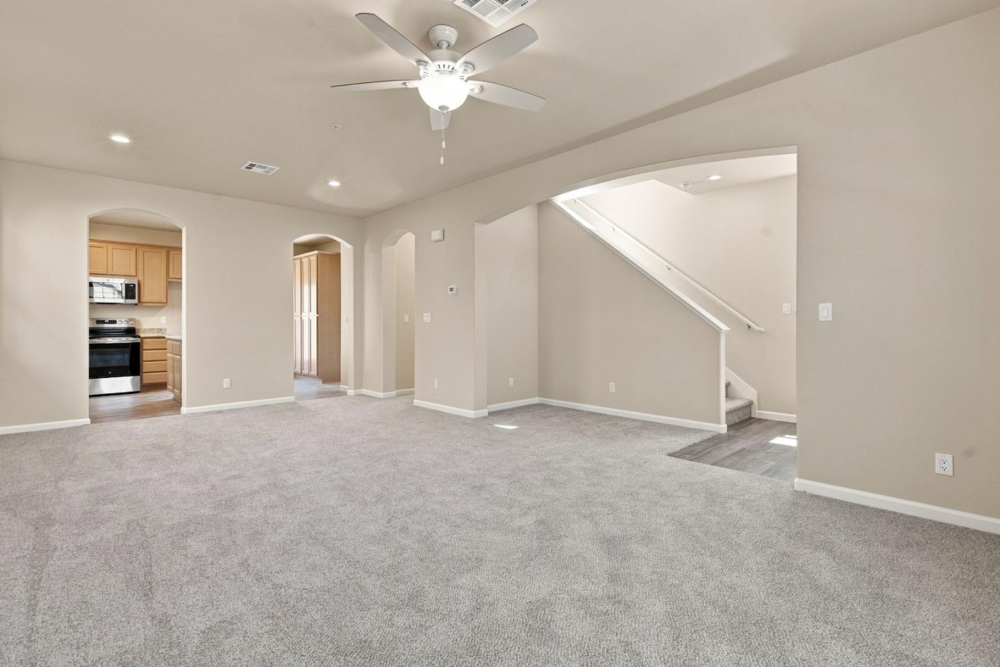 748 Aurora Way, KingCity, CA 93930