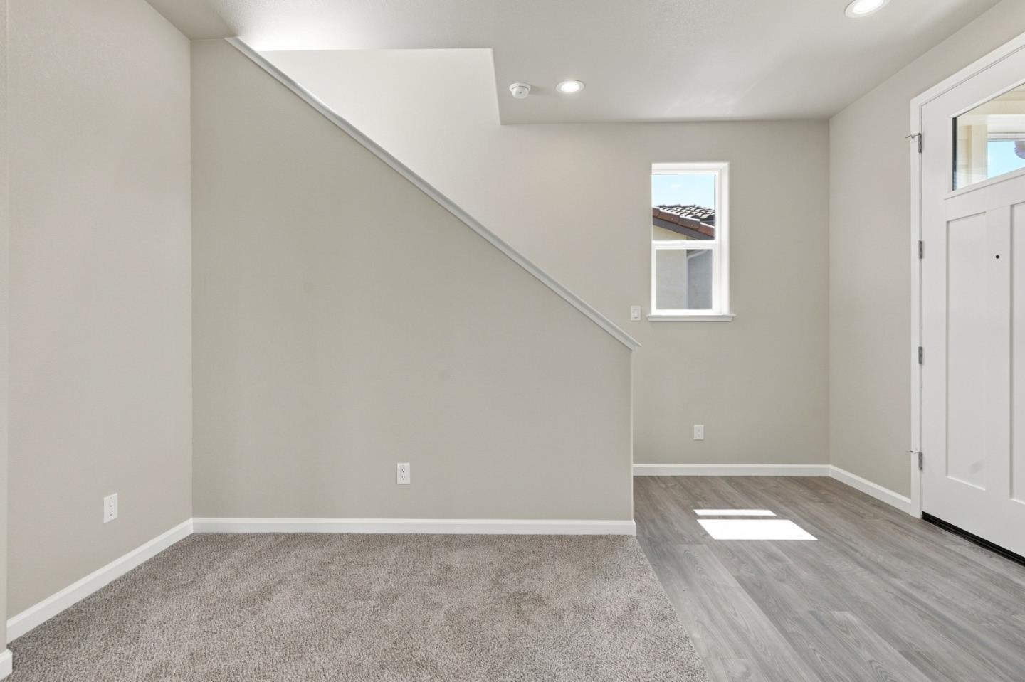 748 Aurora Way, KingCity, CA 93930