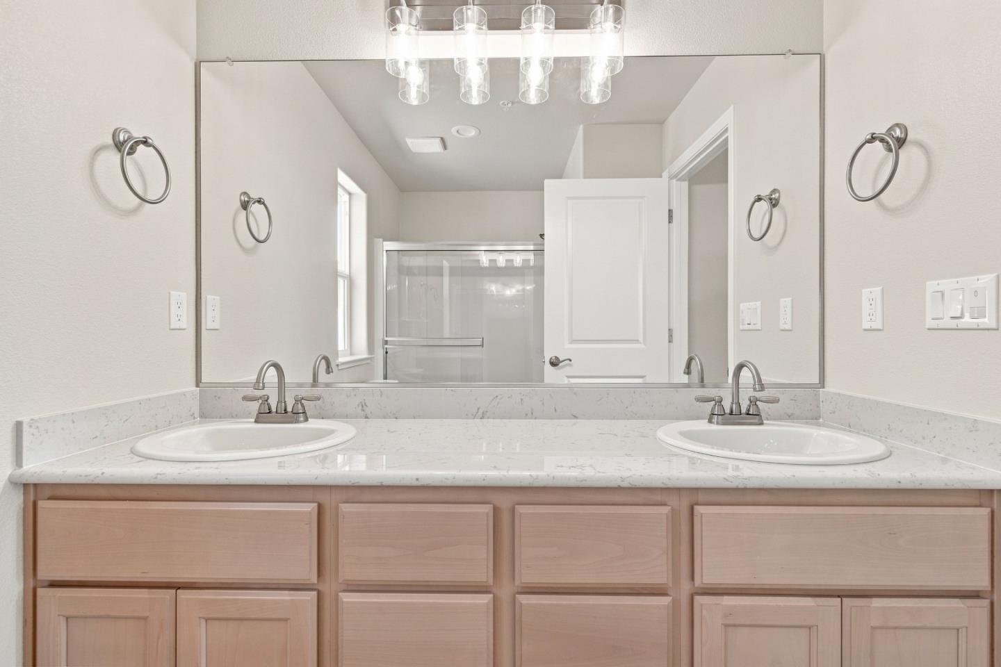 748 Aurora Way, KingCity, CA 93930
