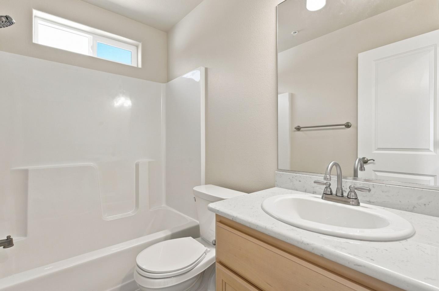 748 Aurora Way, KingCity, CA 93930