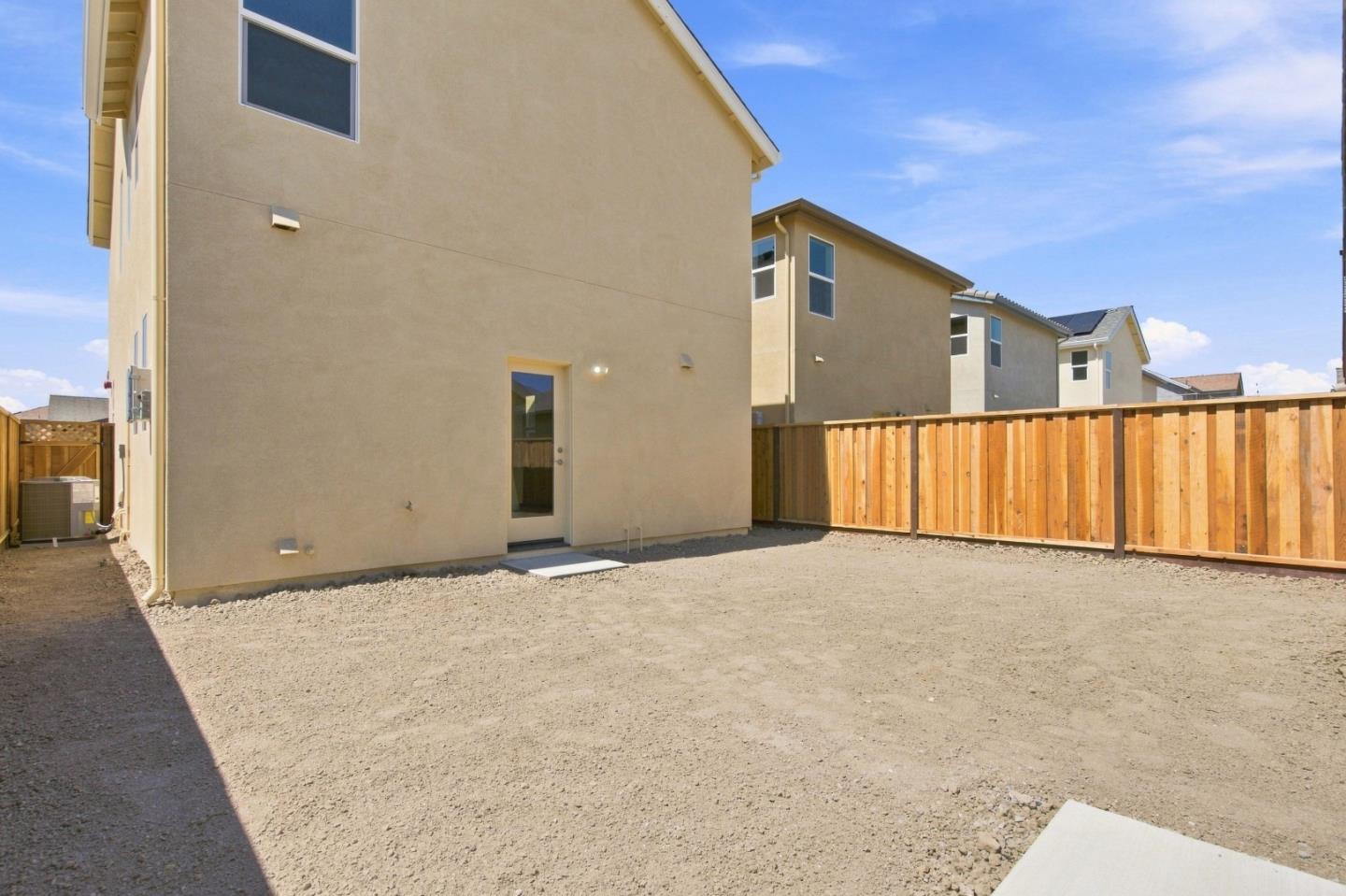 748 Aurora Way, KingCity, CA 93930