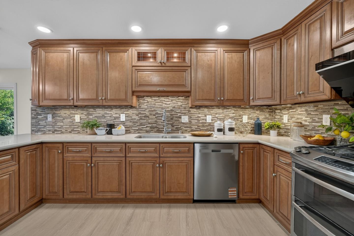 2589 Royal Ann Court, UnionCity, CA 94587