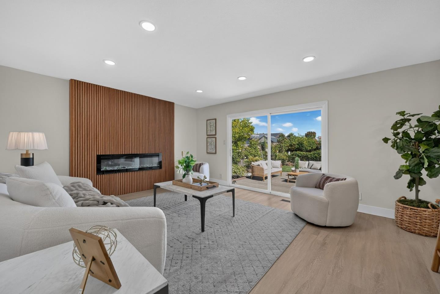 2589 Royal Ann Court, UnionCity, CA 94587