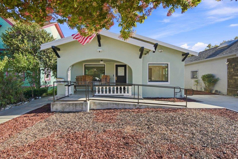 Hollister, CA 95023