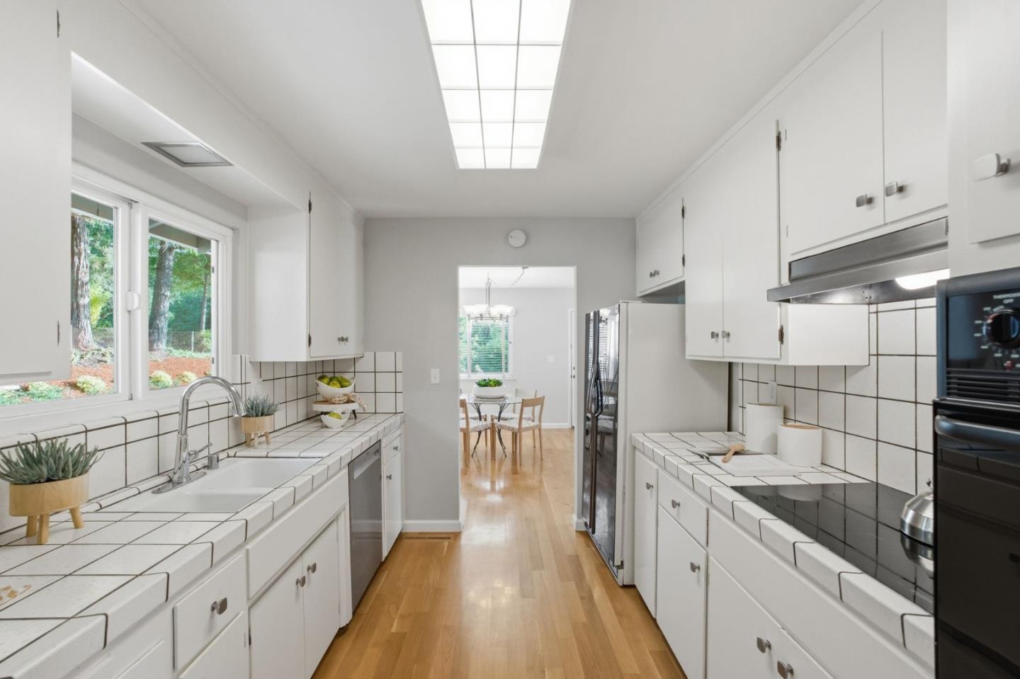 23349 Deerfield Road, LosGatos, CA 95033