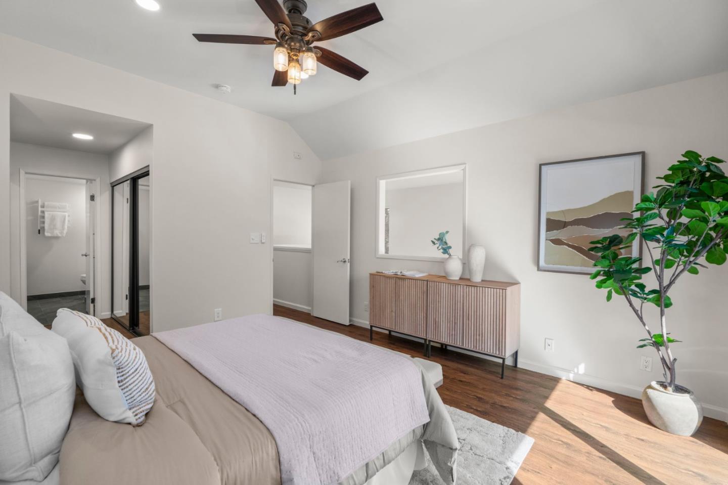 1327 Greenwich Court, SanJose, CA 95125