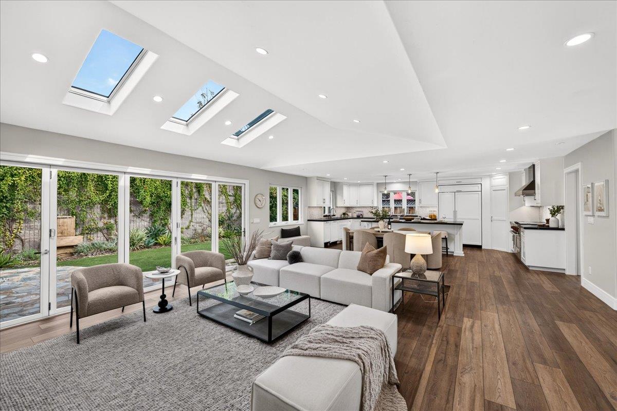 2705 Ramos Court, MountainView, CA 94040