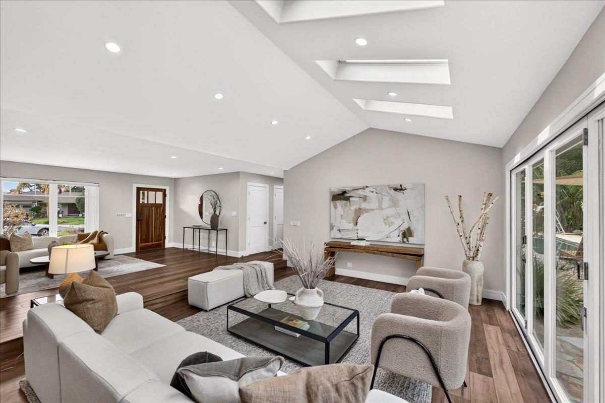 2705 Ramos Court, MountainView, CA 94040