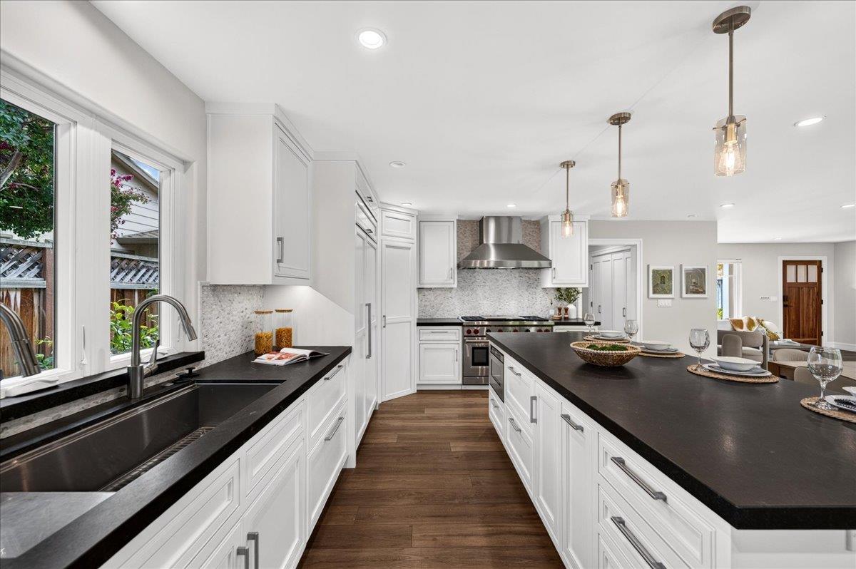 2705 Ramos Court, MountainView, CA 94040