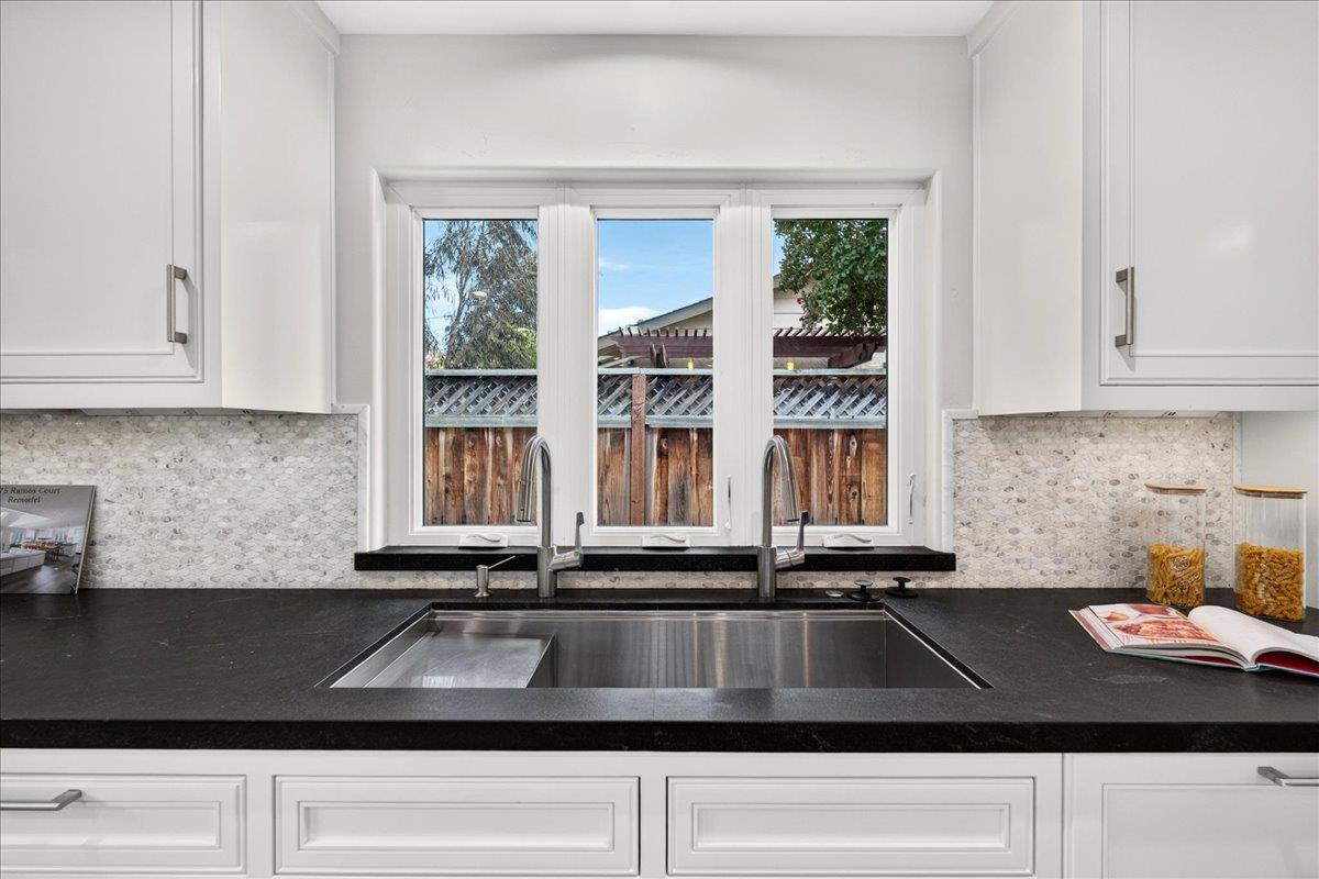 2705 Ramos Court, MountainView, CA 94040