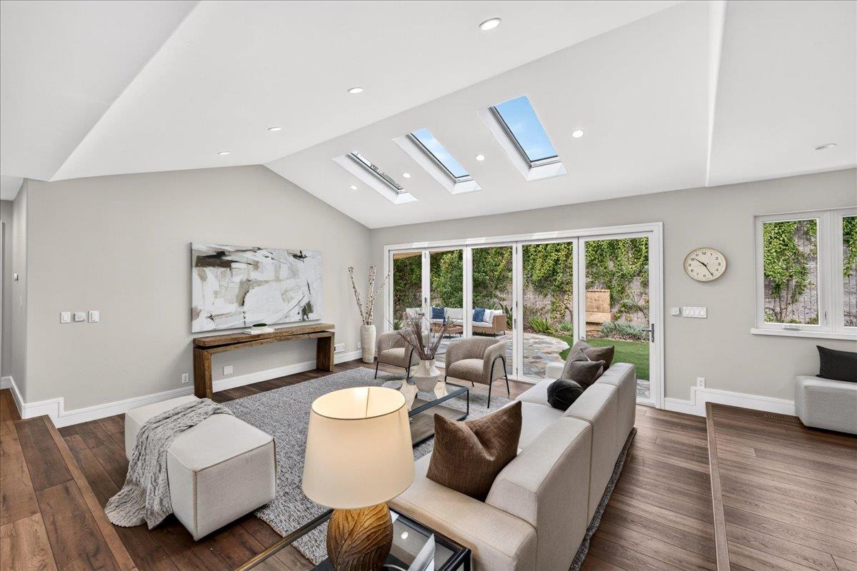 2705 Ramos Court, MountainView, CA 94040