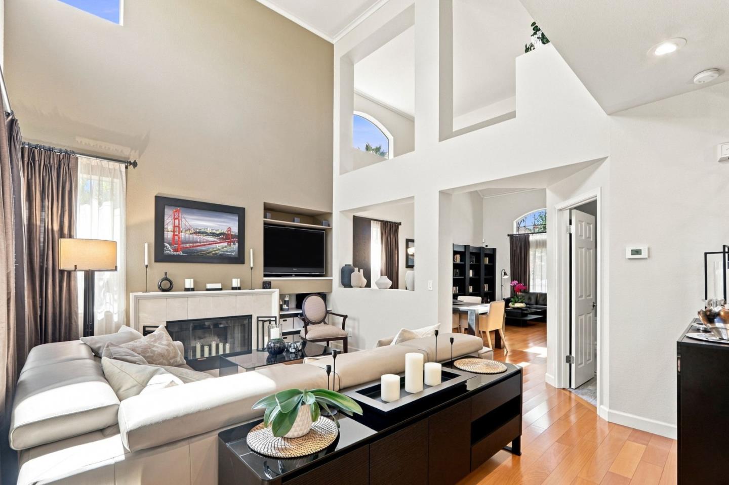 1044 Woodvale Court, SanJose, CA 95116