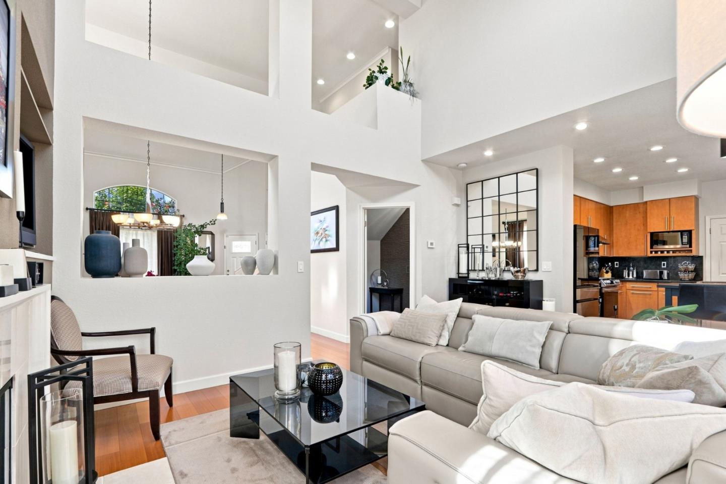 1044 Woodvale Court, SanJose, CA 95116