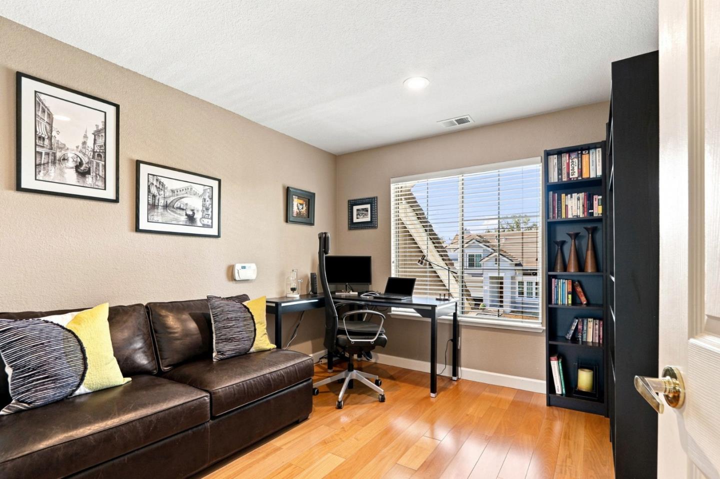 1044 Woodvale Court, SanJose, CA 95116