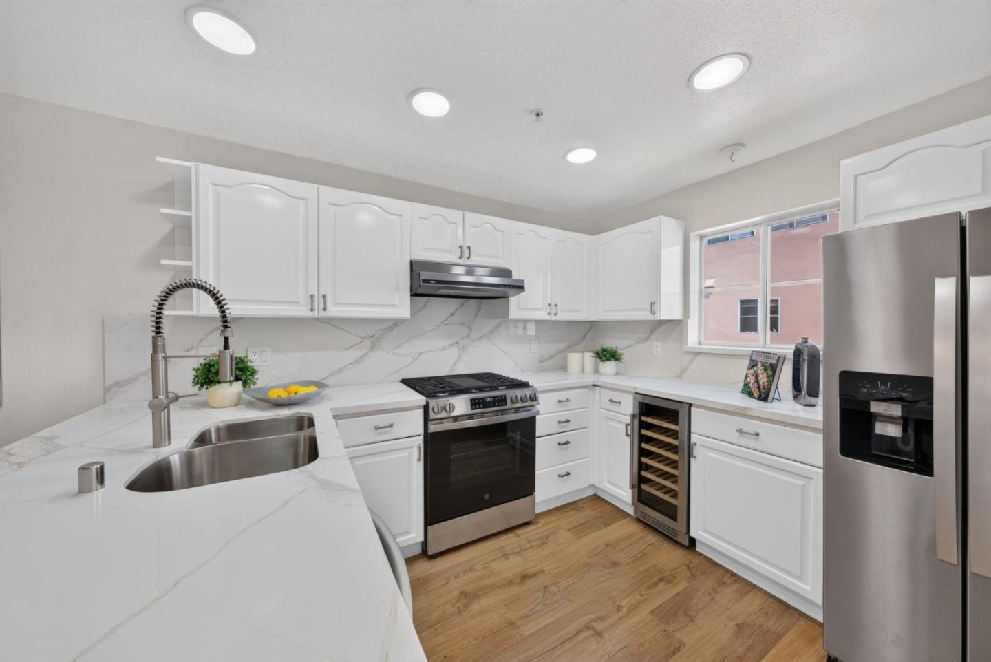 970 Asilomar Terrace, #3, Sunnyvale, CA 94086