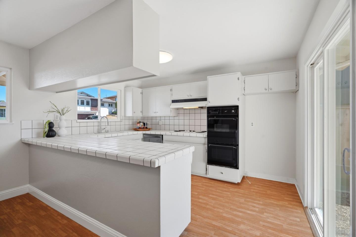 245 Castleton Way, SanBruno, CA 94066