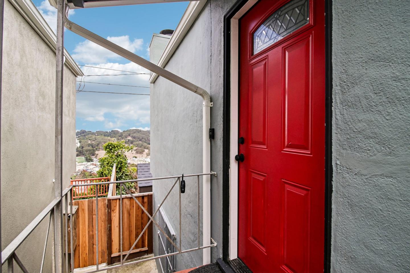 74 Dalerose Court, DalyCity, CA 94014