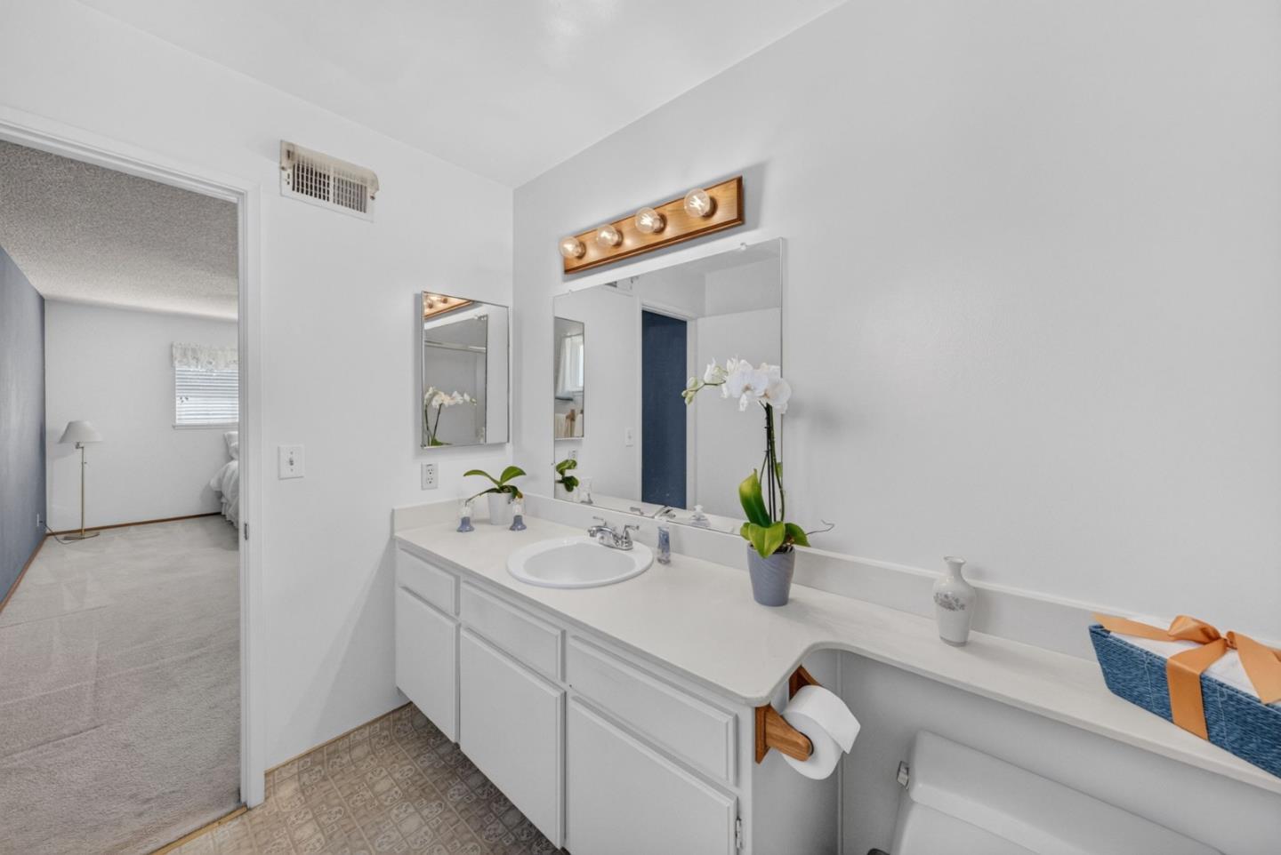 4048 Victoria Park Drive, SanJose, CA 95136