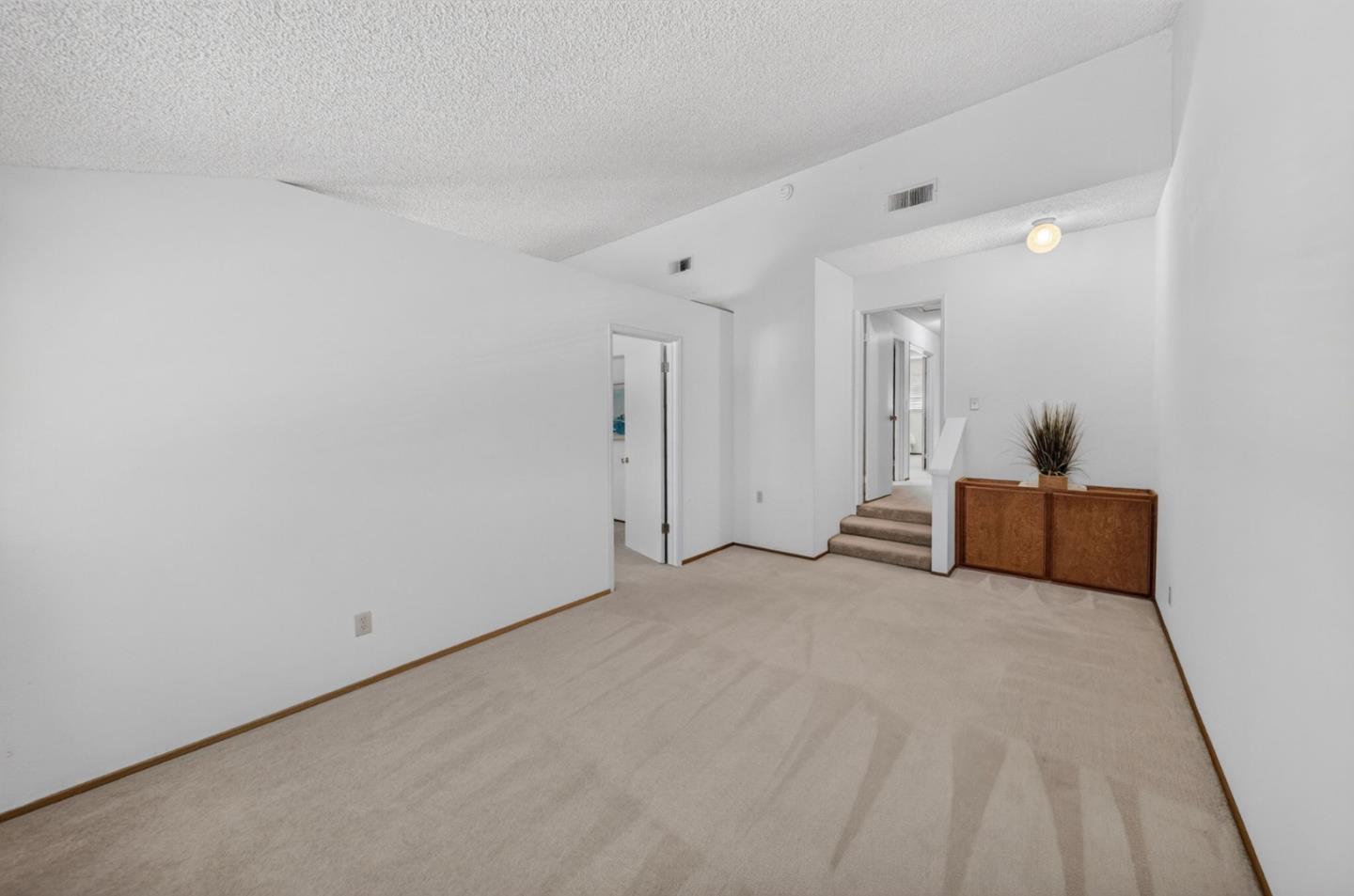 4048 Victoria Park Drive, SanJose, CA 95136