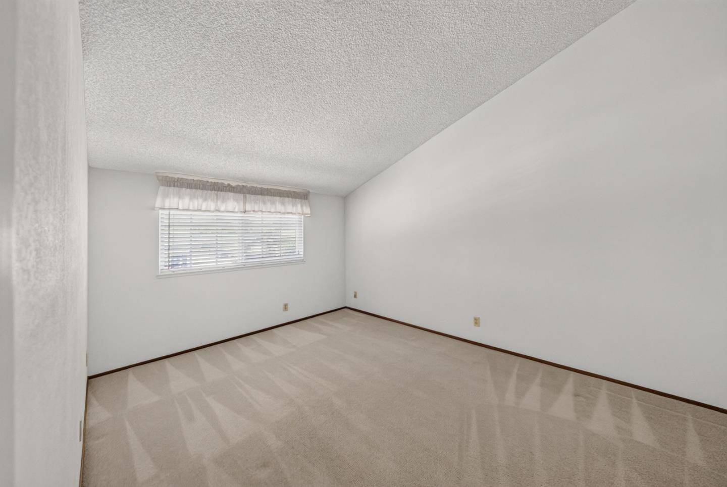 4048 Victoria Park Drive, SanJose, CA 95136