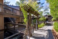 3325 Brittan Avenue, #10, SanCarlos, CA 94070