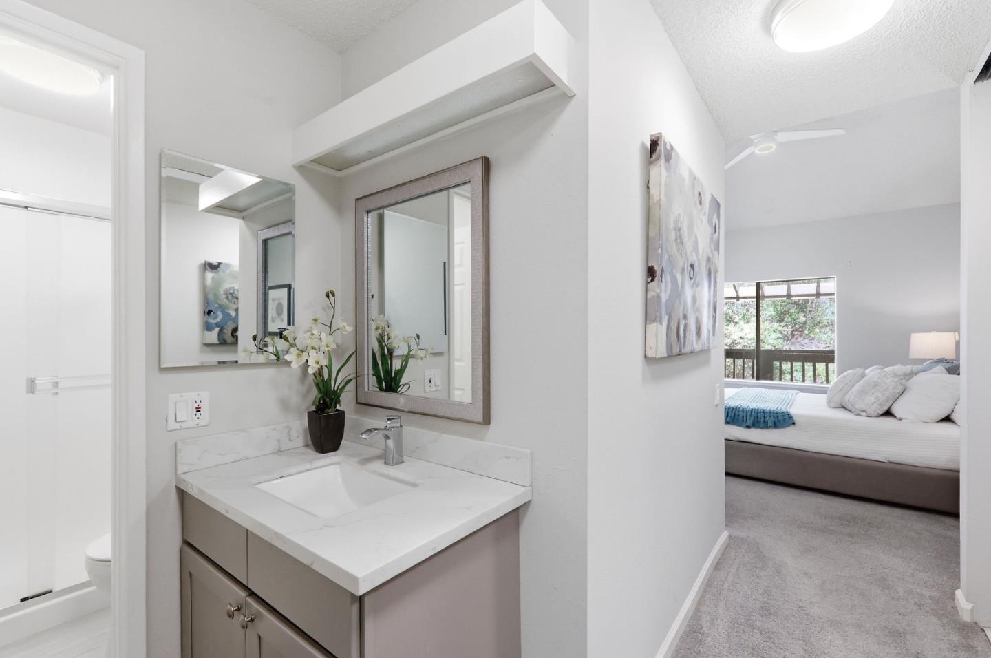 3325 Brittan Avenue, #10, SanCarlos, CA 94070