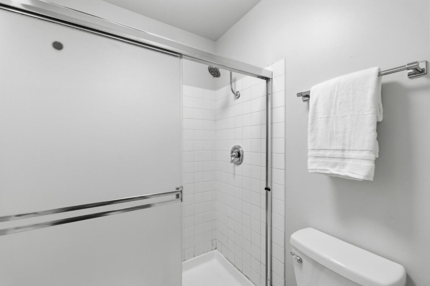 3325 Brittan Avenue, #10, SanCarlos, CA 94070
