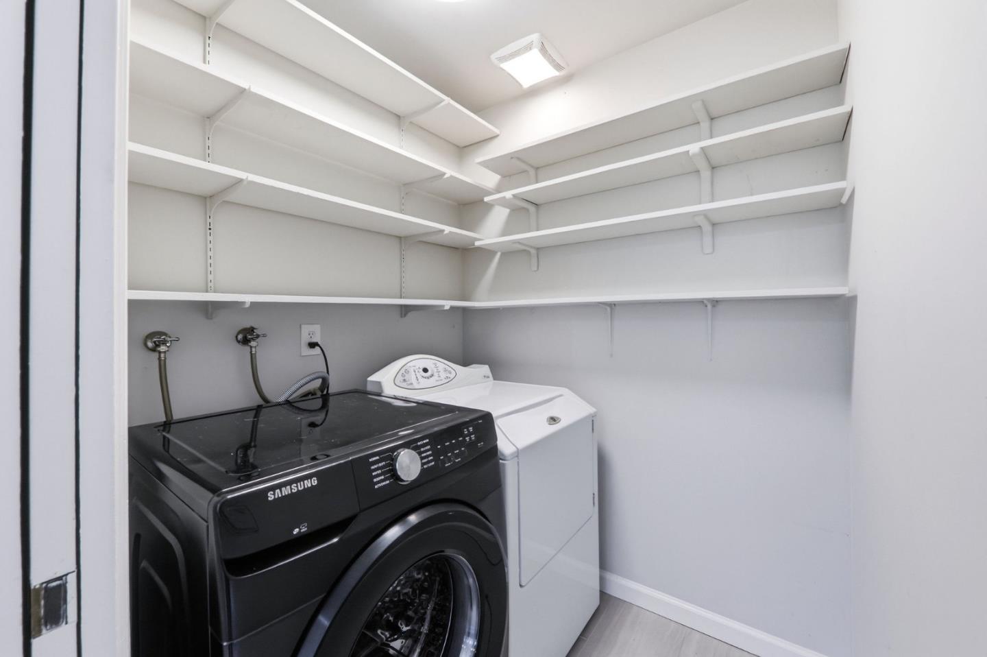 3325 Brittan Avenue, #10, SanCarlos, CA 94070