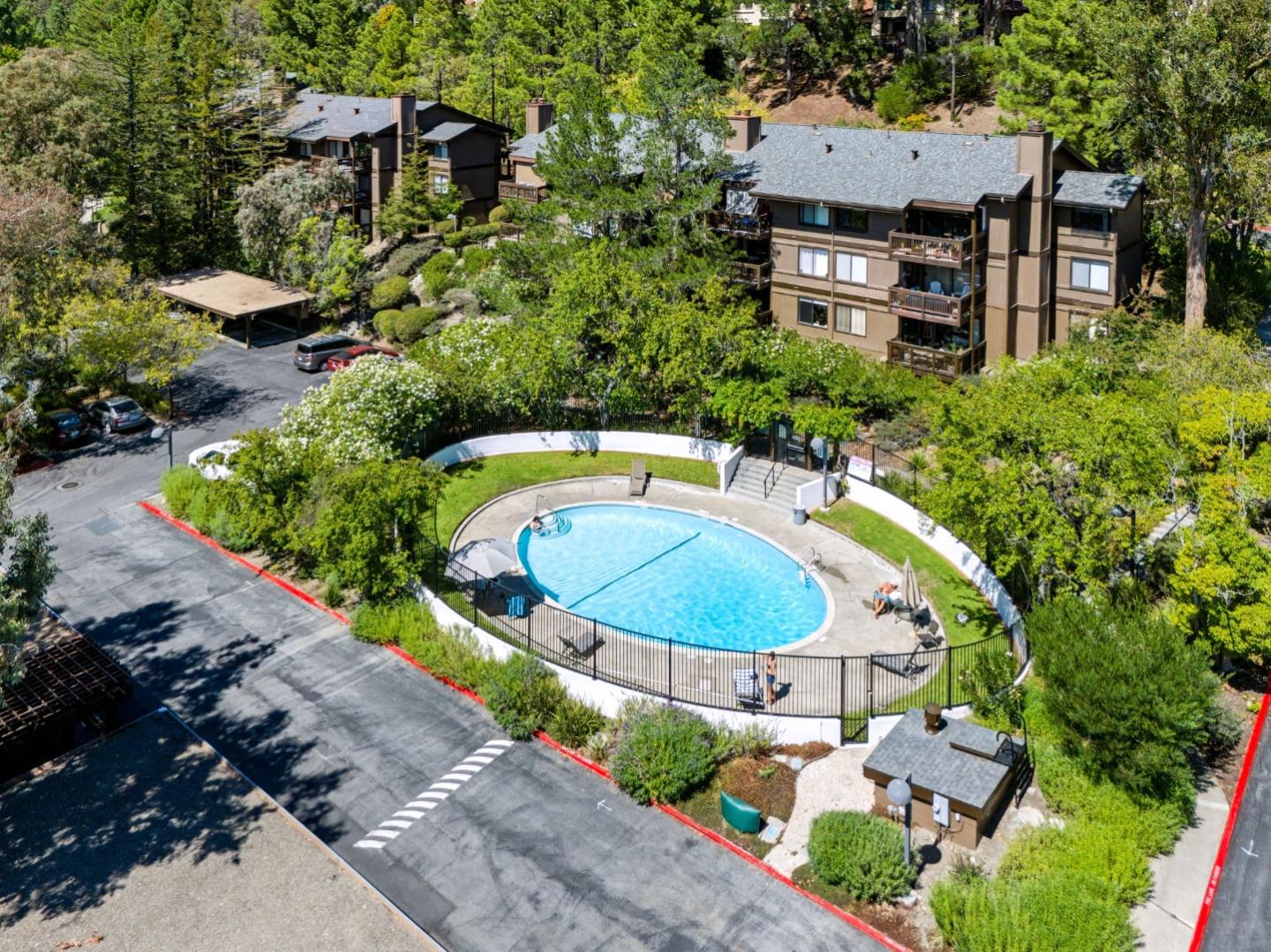 3325 Brittan Avenue, #10, SanCarlos, CA 94070