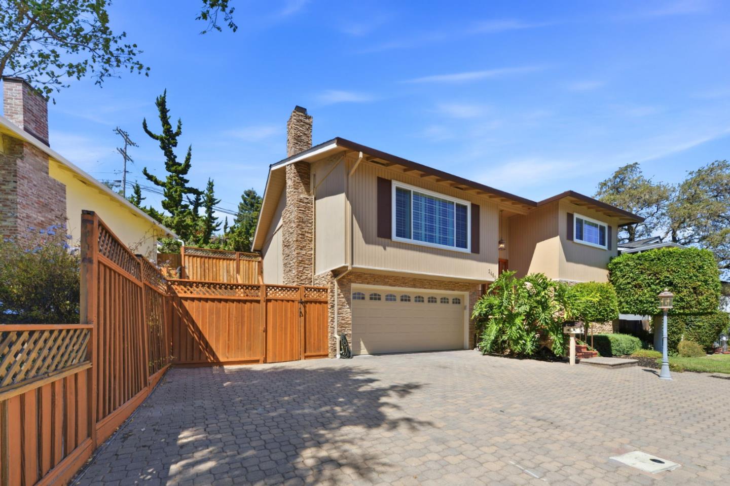 2460 Edith Avenue, RedwoodCity, CA 94061