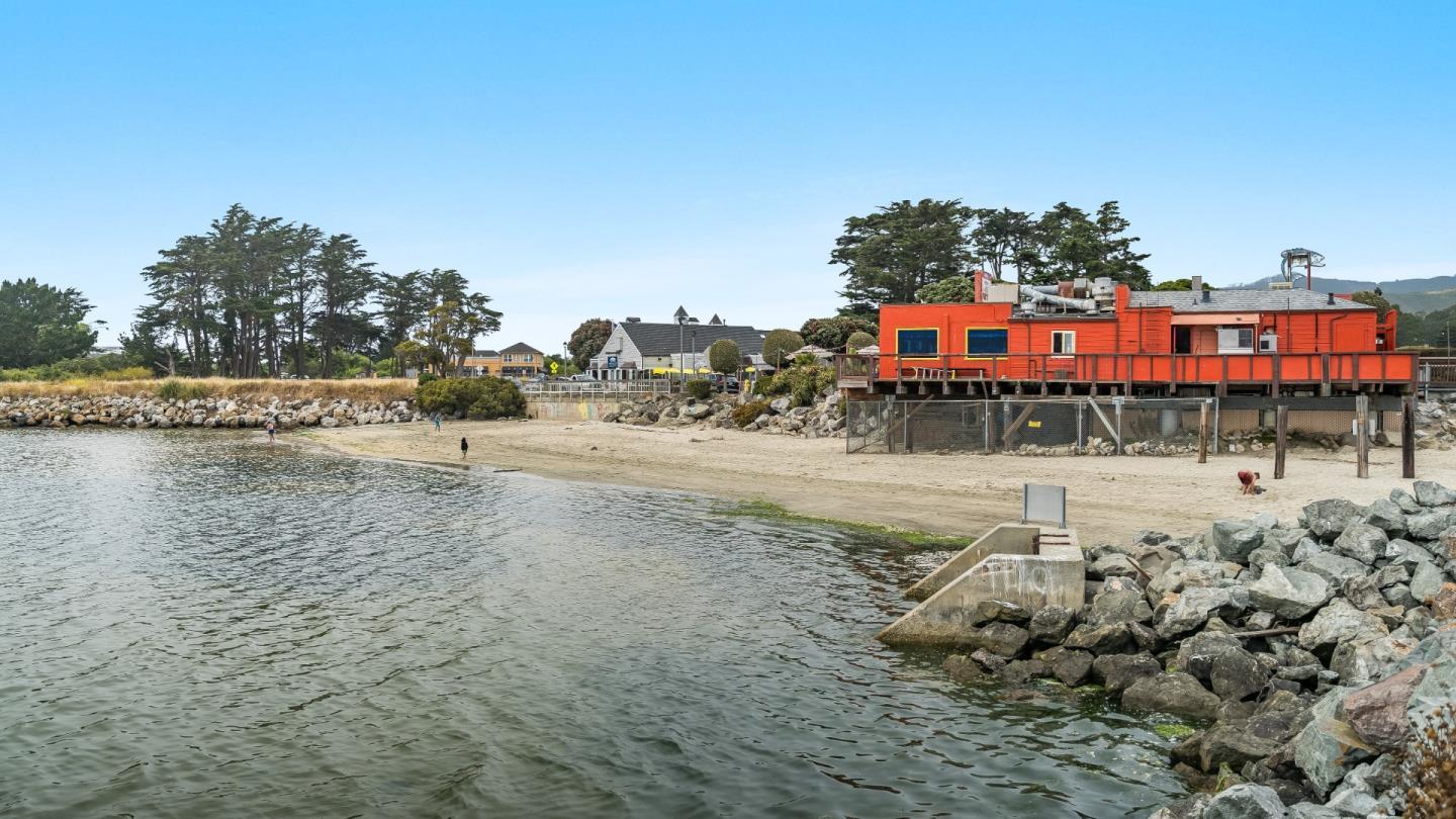 540 El Granada Boulevard, HalfMoonBay, CA 94019