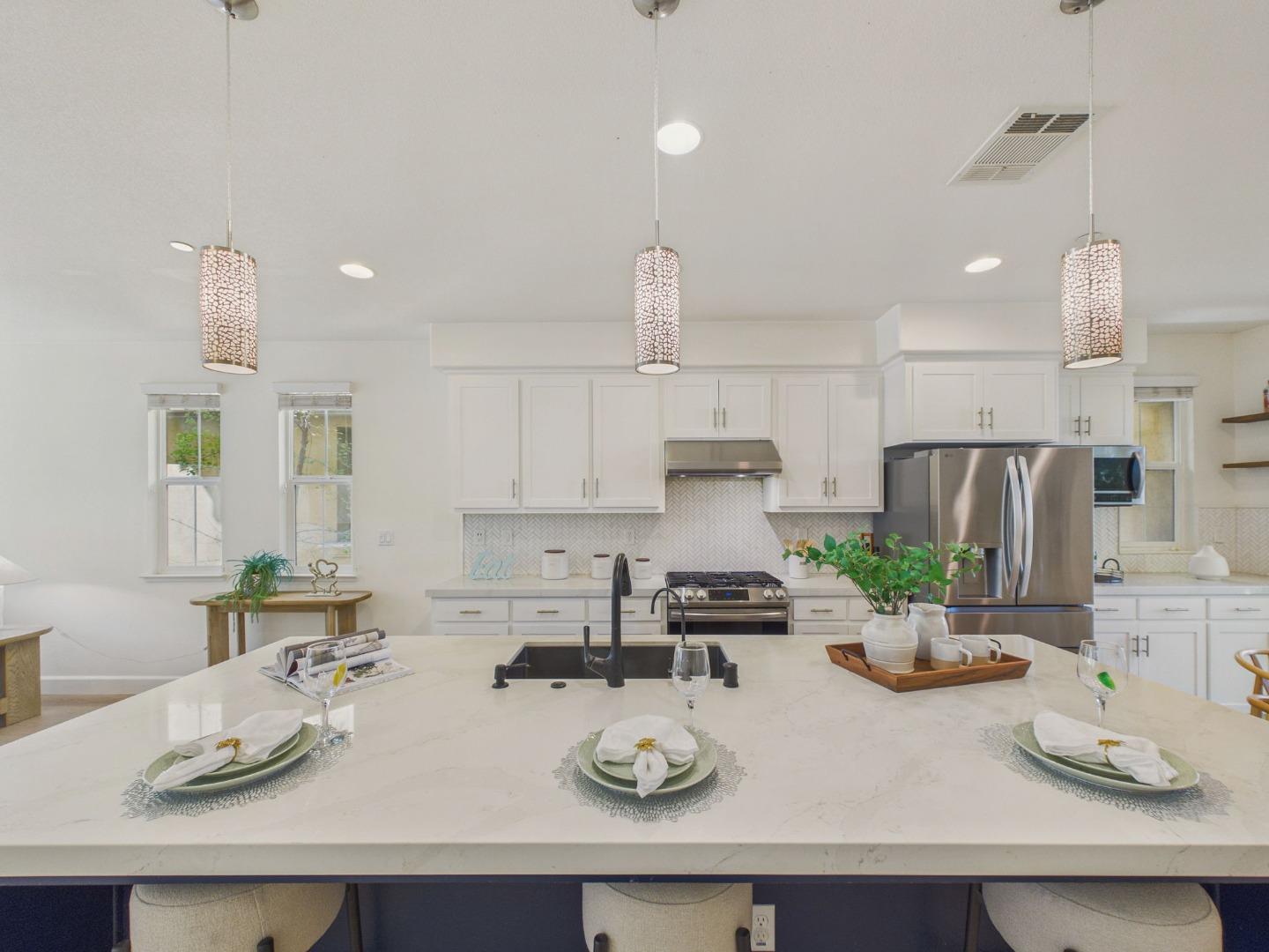 1867 Mccandless Drive, Milpitas, CA 95035
