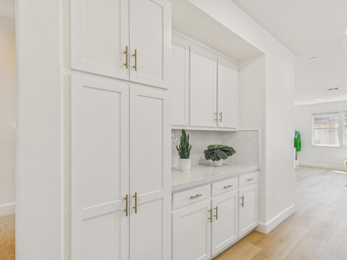 1867 Mccandless Drive, Milpitas, CA 95035