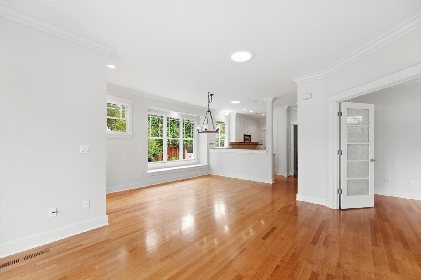 27 Cross Way, LosGatos, CA 95030