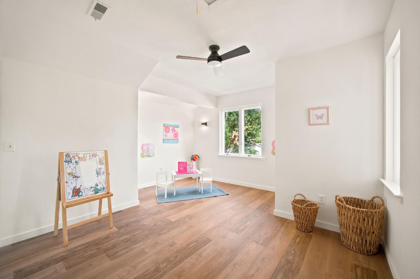 195 Pleasant Valley Drive, Walnut Creek, CA 94597
