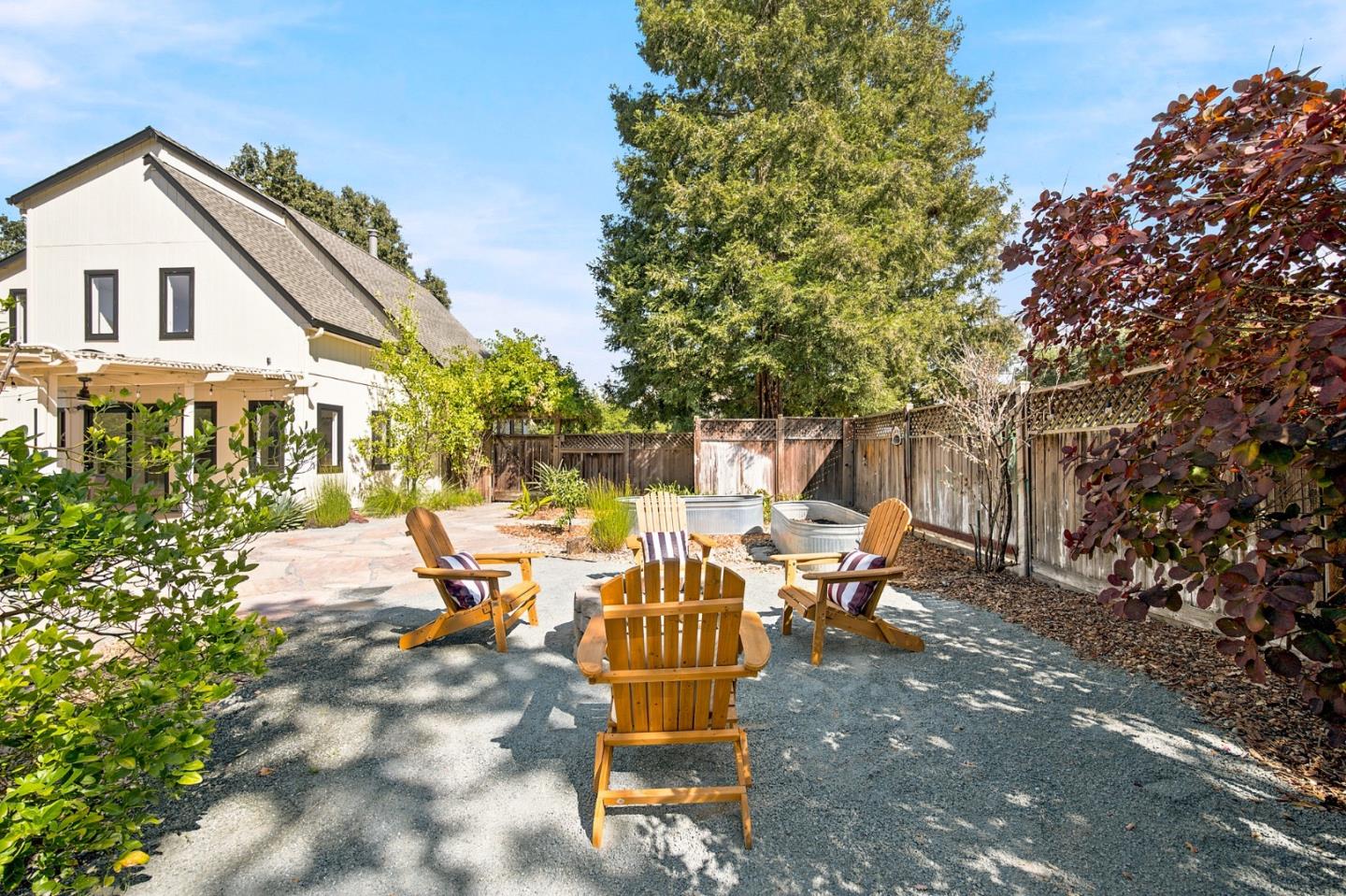 195 Pleasant Valley Drive, Walnut Creek, CA 94597
